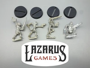 Misc Manufacturer Sci-fi: Gang with Pistols & Melee Weapons (unpainted) - Picture 1 of 4
