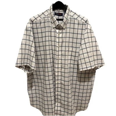 Travel Smart Roundtree Yorke Men’s 3XB Short Sleeve Plaid Button Down Shirt - Image 1 of 4
