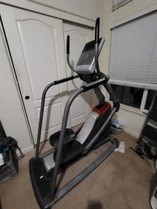 Freemotion Elliptical - Picture 1 of 3
