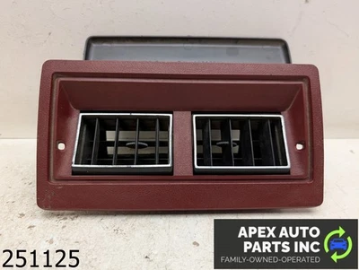 OEM 1979 Chevrolet El Camino 3.9L  Dash Vent - Изображение 1 из 4