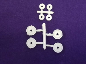 1977 Ford Van INNER WHEELS / WHEEL BACKS & RETAINERS from AMT 1:25 Model Kit 77 - Picture 1 of 7