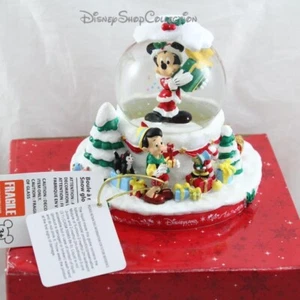 Snow globe Mickey et Pinocchio DISNEYLAND PARIS Noël boule à neige Disney - Picture 1 of 7