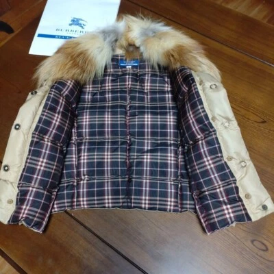 Burberry Burlée Down Vest 90 Down Fox Fur Nova check Size 38 AUTHENTIC Women's - Image 1 of 4