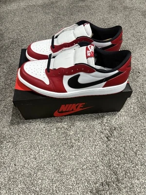 Size 15 - Air Jordan 1 Retro OG 2025 Low Chicago - Image 1 of 4