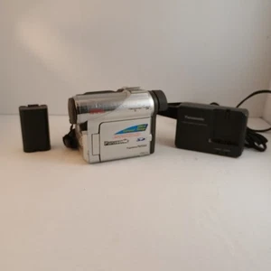 Panasonic Palmcorder Mini DV Progressive PhotoShot Camcorder PV-DC252D As Is - Picture 1 of 7