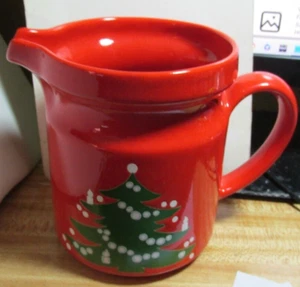 Waechtersbach Christmas tree pattern red pitcher great gift 5 1/2 tall - Picture 1 of 7