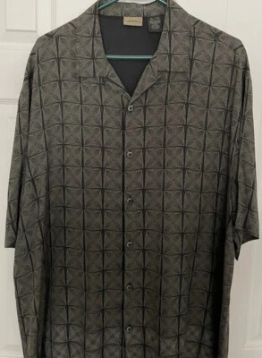 Camisa A[X]ist Lavable 100% Seda Para Hombre Manga Corta Botón Talla XL Negra Beige Foto 1 de 4