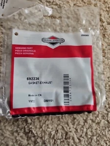 Genuine OEM Briggs & Stratton 692236 Exhaust Gasket - Picture 1 of 2