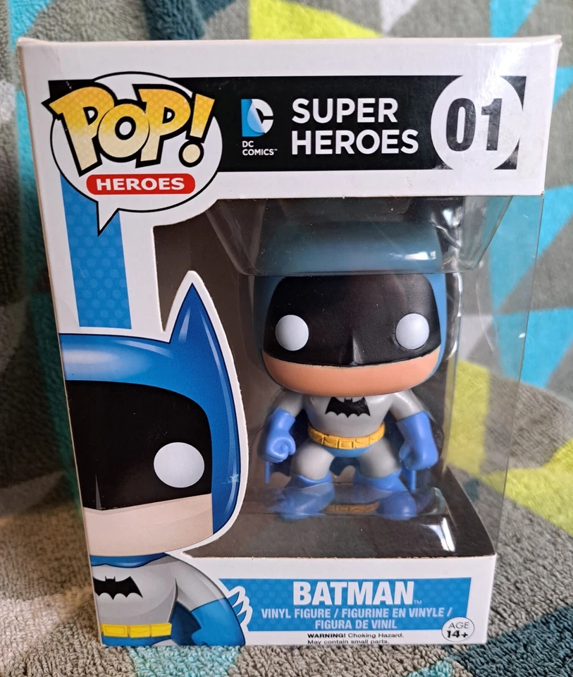 Batman Pop 01 Azul - Batman Funko Pop! Vinilo 2015 - Abovedado + Protector Foto 1 de 4