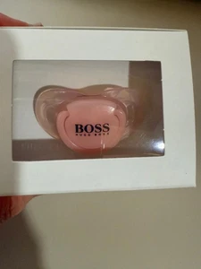 Hugo Boss Schnuller für Mädchen Neu mit Verpackung - Bild 1 von 1