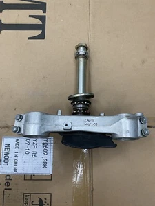 2008 2009 SUZUKI GSXR 600 750 FRONT FORKS CLAMP LOWER TRIPLE TREE STEERING STEM - Picture 1 of 9