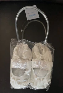 Shooshoos White Flowers Pre-Walker Slip on Shoes Soft Soles Baby 12-18 mths NEW - Picture 1 of 2