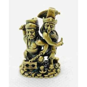 Satin Gold Tuah Pae Yee Pae Amulet by Ajarn Subin Wealth Luck Thai Talisman - Picture 1 of 4