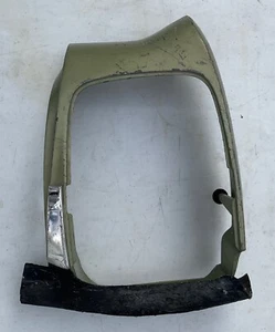 Ford Galaxy 1967 = extensión de carcasa de luz trasera derecha con moldura = C7ab-6228518 OEM - Imagen 1 de 10