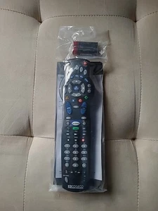 Brand New Cogeco Universal Remote Control URC1056 Sealed With Batteries - Bild 1 von 4