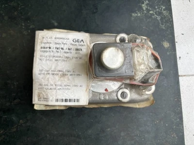 GEA BOCK SET CAP. REG. CR84 230V AC WITH CYLINDER COVER  AM/F/FK4 - Image 1 of 4