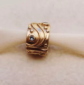 Gen. Pandora 14ct. Gold Clip with Sapphire "Babbling Brook" - 750418SA - retired - Picture 1 of 5