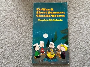 Cómic vintage de Charlie Brown It Was a Short Summer 1970 - Imagen 1 de 2