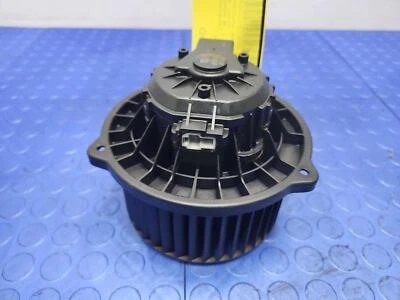 2012-2017 Hyundai Accent Heater AC Blower Motor Assembly OEM 971111R000 - Image 1 of 4