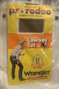 Jeans Wrangler blancos nuevos con etiquetas - corte vaquero 28 x 36 - Pro-Rodeo - Imagen 1 de 4
