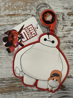 ¡YAY! ¡NUEVO CON ETIQUETA! ¡Tarjetero retráctil de cuero sintético Baymax Disney Big Hero 6! Foto 1 de 2