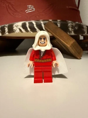 Lego Shazam Minifigure with White Cape & Hood - Image 1 of 2