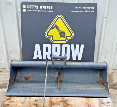 WHITES HITACHI ZX33U 48" EXCAVATOR BUCKET / EM833348/HIT / 40MM PINS - Image 1 of 4