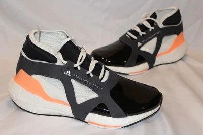Zapatos deportivos para correr Stella McCartney UltraBoost 21 para mujer talla 9,5 nuevos en caja negros Foto 1 de 4