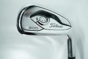 Titleist T200 7 Iron / Regular Flex Steel Shaft - Picture 1 of 5