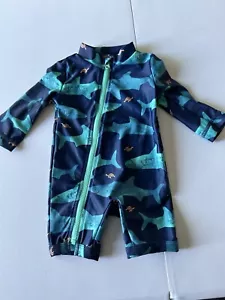 Traje de baño Just One You One piece protector contra erupciones talla 3 M tiburones y tortugas nuevo con etiquetas - Imagen 1 de 6