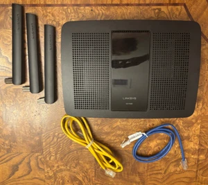Linksys EA7500 V2 Max-Stream AC10—Mu-Mimo Gigabit 1300 Mbps 40 Ports 1.9 Gbps - Picture 1 of 10
