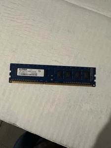 1 GB Elpida DDR3 DIMM 2x1GB SDRAM EBJ10UE8BDF0-DJ-F PC3-10600U-9-10-A0 - Picture 1 of 3