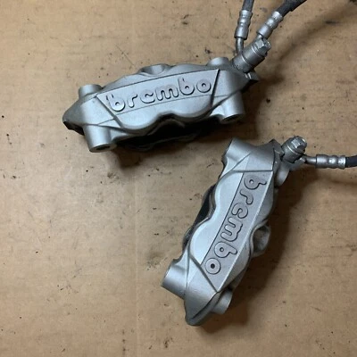 Juego de pinzas de freno delanteras derecha izquierda Brembo 2020 Suzuki GSXR750 GSXR 750 OEM #Z01 Foto 1 de 4