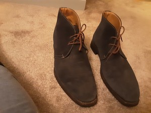 russell and bromley chukka boots