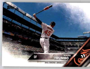 Tarjeta base Mark Trumbo 2016 Topps Update MLB PWE Set Break Orioles #196 - Imagen 1 de 2