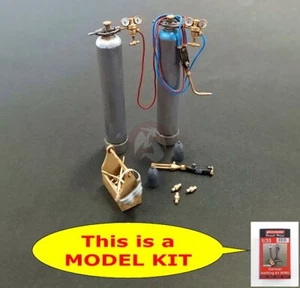 Plus Model 1/35 German Panzerwerk Workshop Welding Kit w/Toolbox WWII DP3026 - Picture 1 of 1
