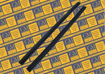 1942-1960 GM Rear Quarter Window Vertical Leading Edge Seals. Pair - Image 1 of 4