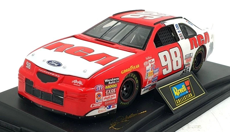 Revell 1/24 Scale 6917 - Ford Thunderbird #98 RCA 1997 - Andretti - Image 1 of 4
