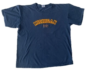 Vintage Michigan Wolverines Embroidered Center Logo Navy T-Shirt Men Large  - Picture 1 of 6