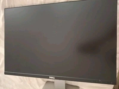 Dell UltraSharp U2415 24in Widescreen IPS LCD Monitor - Image 1 of 4