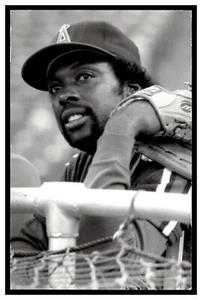 George Hendrick (1985) California Angels Vintage Baseball Postcard PCCA - Picture 1 of 2
