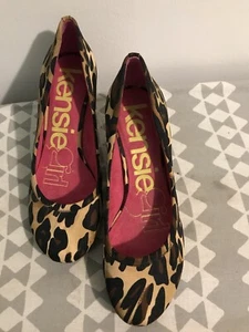 Kensie Girl Women's Animal Print Heels Size 8 - Picture 1 of 4