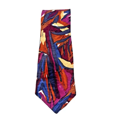 Rare VTG Via Veneto Abstract Pattern Mens' 100% Silk Neck Tie Hand Made Italy - Image 1 of 3