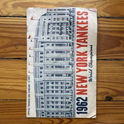 1962 NY Yankees Official Program Scorecard V Cleveland Aug 27/28/29th - Image 1 of 4