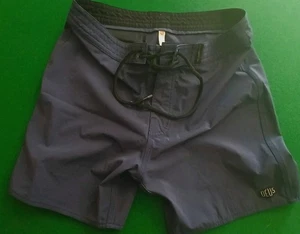 Deus Ex Machina Harrison Board Shorts Men 31 Navy Blue Drawstring Never Worn - Picture 1 of 10