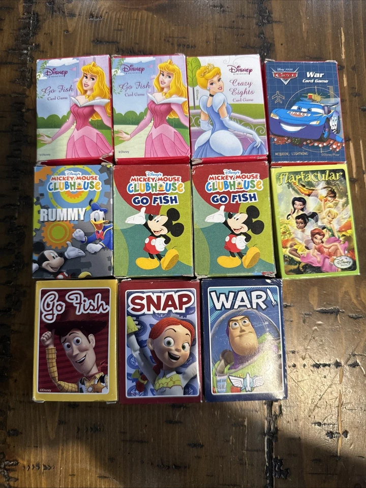 Disney Cardinal Mini Juegos de Cartas Lote de 11 Go Fish Rummy War Snap Crazy eights Foto 1 de 1