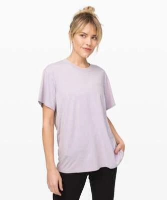 Camiseta Lululemon All Yours Boyfriend *Lavado Recortado Crackle Wash Lavanda Débil Talla 2 Foto 1 de 4