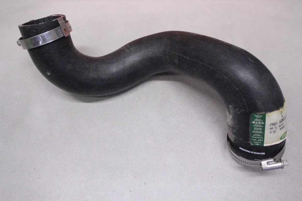 ORIGINAL LAND ROVER Discovery 3 4 Ladeluftkühlerschlauch links Ende  PNH500223 - Bild 1 von 1