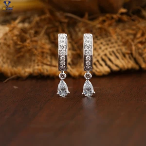 0.80 TCW Pear Cut & Round cut Labgrown Diamond Earring18k White Gold Labstone - Picture 1 of 3