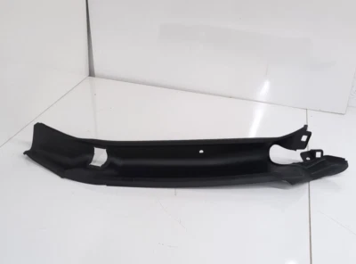 PO#7 OEM 2020-2025 Lincoln Aviator RH Liftgate Cover Panel LC5Z-7845140-AA Foto 1 de 2